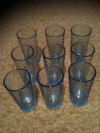 n°10 : 9 grands verres bleu 7.50€